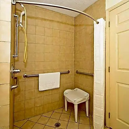 Manchester Heritage Inn & Suites-3