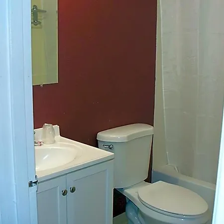 Budget Inn & Suites-2
