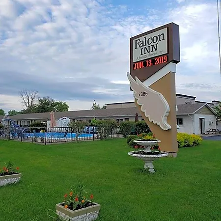 Falcon Inn-3