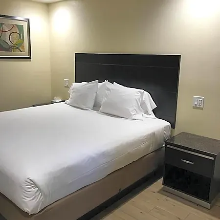 Colton Inn-2