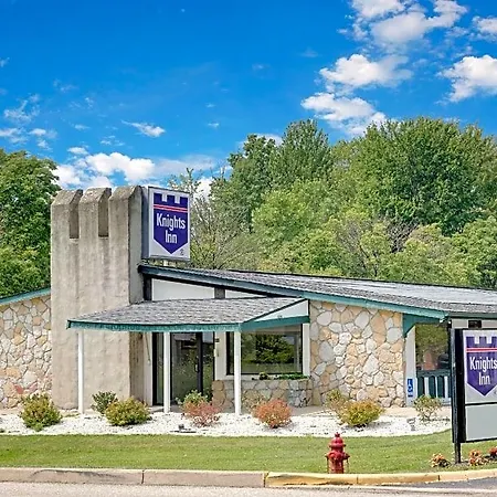 Knights Inn Cleveland/Macedonia-2