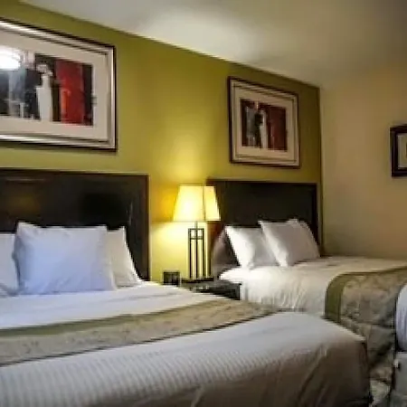 Skyland Motel Inn & Suites-3