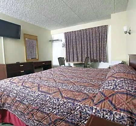 Meadowbrook Motor Lodge-3
