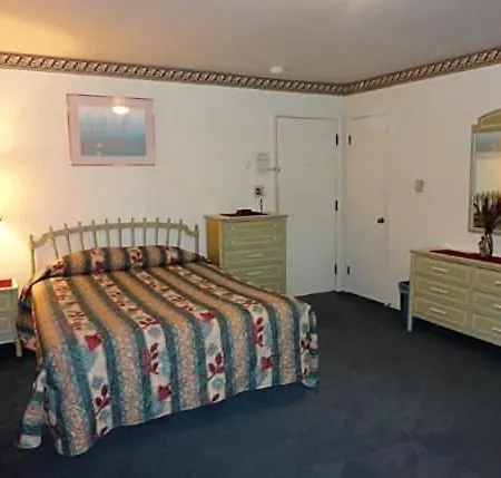 Theater Motel-2