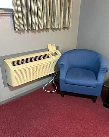 Pratt Budget Inn-3