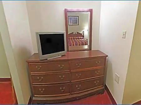 Rumford Motor Inn-3
