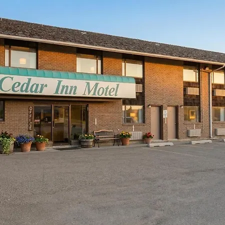 Cedar Inn-3