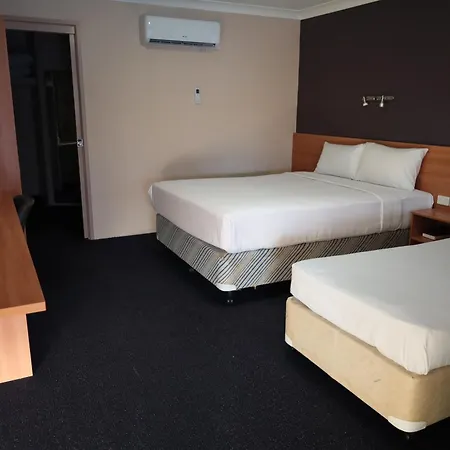 Sunpalms Motel-3