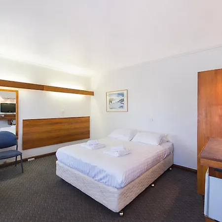Blue Hills Motel-3