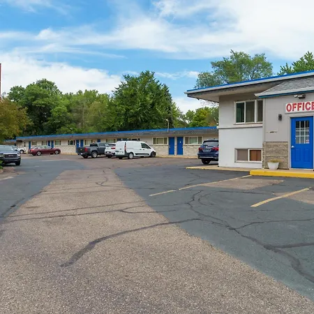 Budget Host Inn Fridley-2