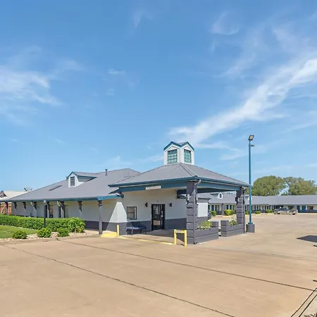 Best Western Regency Inn & Suites-2
