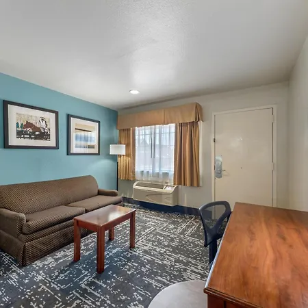 Best Western Regency Inn & Suites-3