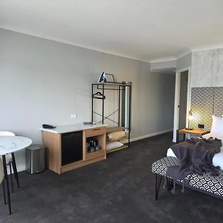The Esplanade Motel-3