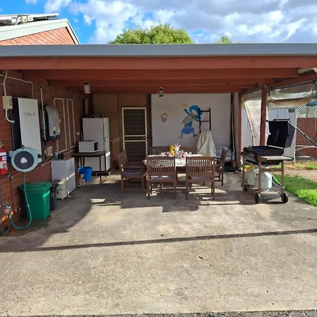 Country Road Motel St Arnaud-3