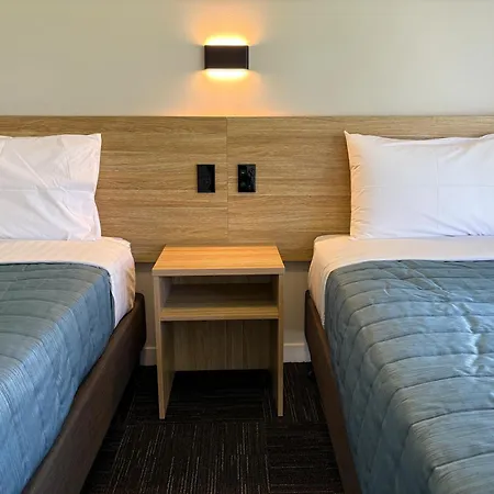 Airport Gold Star Motel-3