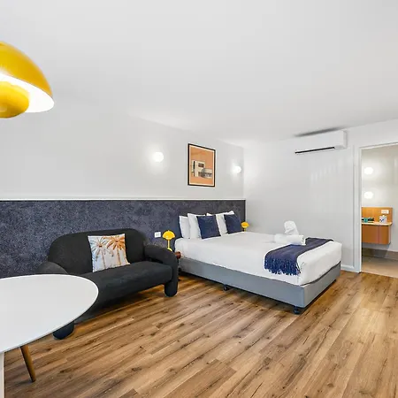 Top Spot Motel-2