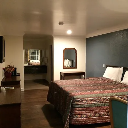Royal Inn-3
