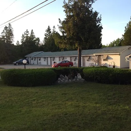 Cedar Vista Motel-3