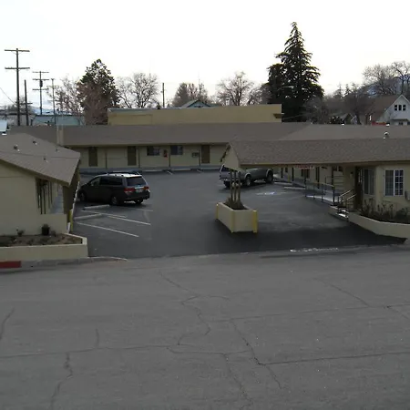 Lone Pine Budget Inn-2
