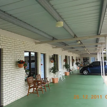 Cara Motel-2