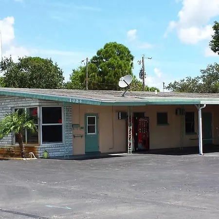 Campbell Motel-2