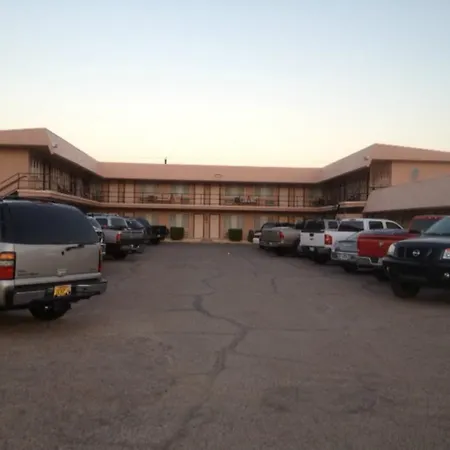 Economy Inn Alamogordo-3