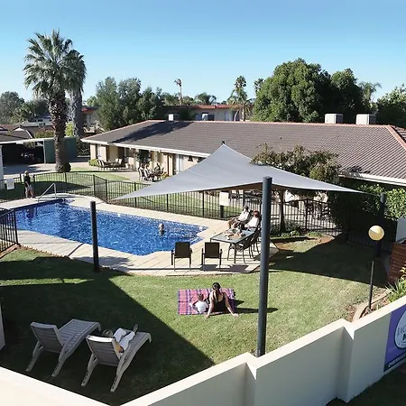 Jacaranda Apartments-2