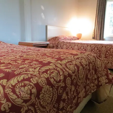 Madison Suites Motel-3