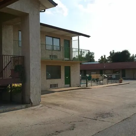 Springdale Inn-3