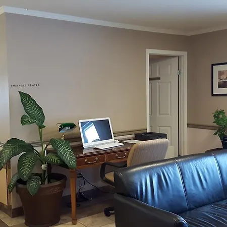 Canway Inn & Suites-3