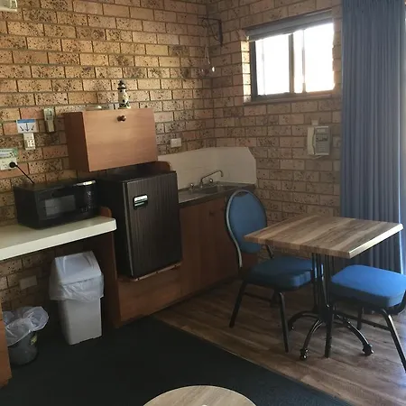Whale Fisher Motel-2