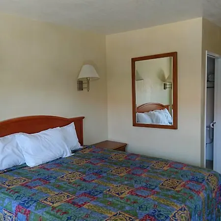 Bristol Motel-2
