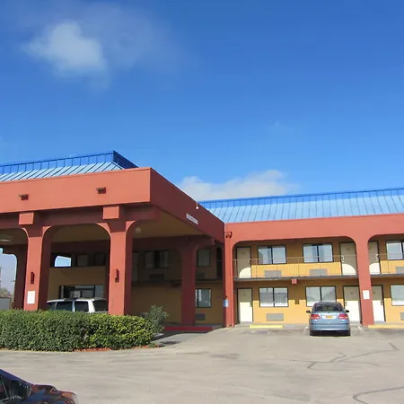 Days Inn By Wyndham Midland-2