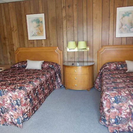 Atomic Inn Beatty Near Death Valley-2