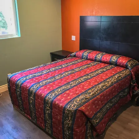 Highland Park Motel-3