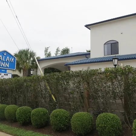 Palace Inn Blue Harwin-2