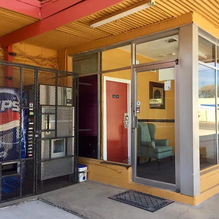 Oasis Motel-3
