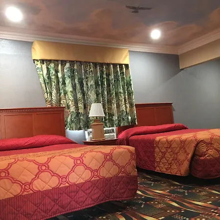 Budget Inn Lax-Lawndale-2