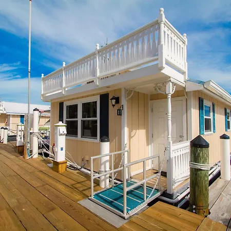 Harborside Motel & Marina-3