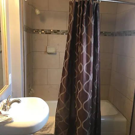 Townhouse Motel - West Sacramento-3