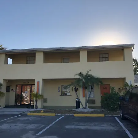 Sunset Inn- Fort Pierce, Fl-3