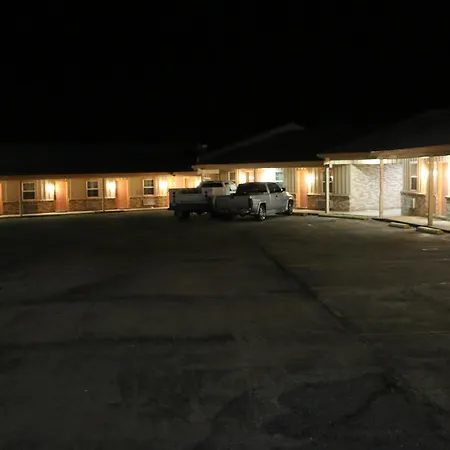 Village Inn-3