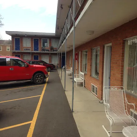 Budget Inn Near Westrock-3