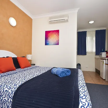 Tuncurry Beach Motel-2