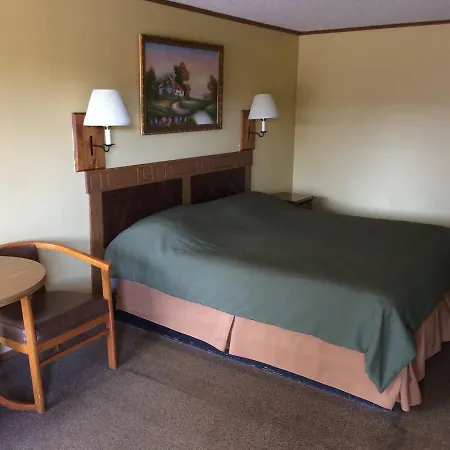 Arbor Inn Of Historic Marshall-3