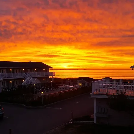 The Beachwood-2