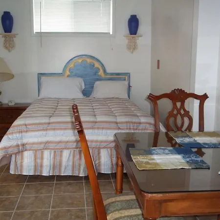 Ocean Avenue Inn-3