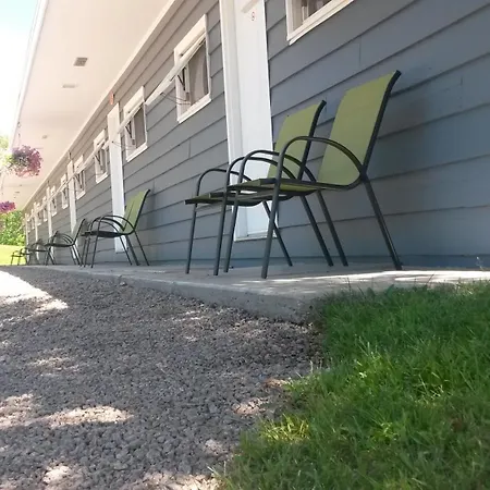 Cornerstone Motel-3