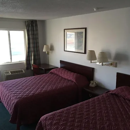 Slumber Inn Harrisonville-3