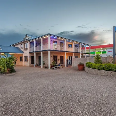Clifford Gardens Motor Inn-2